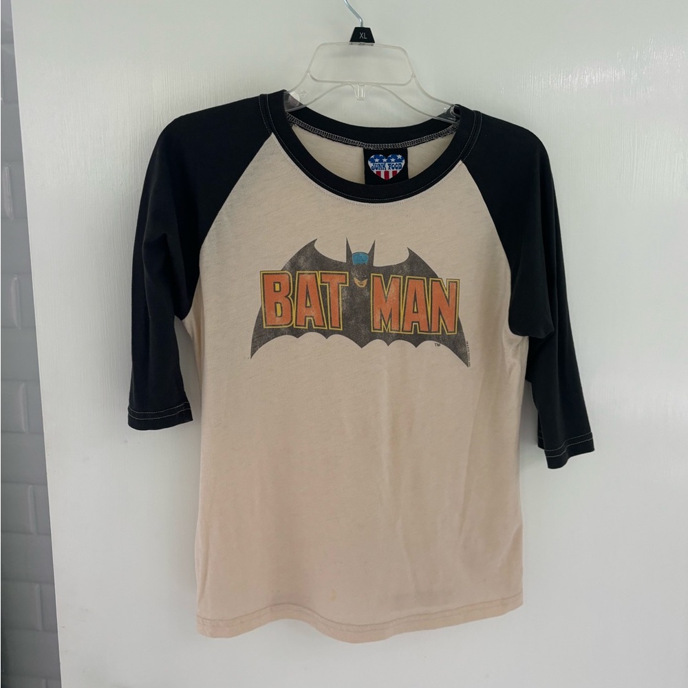 Vintage Batman Graphic Tee Size XL Juniors